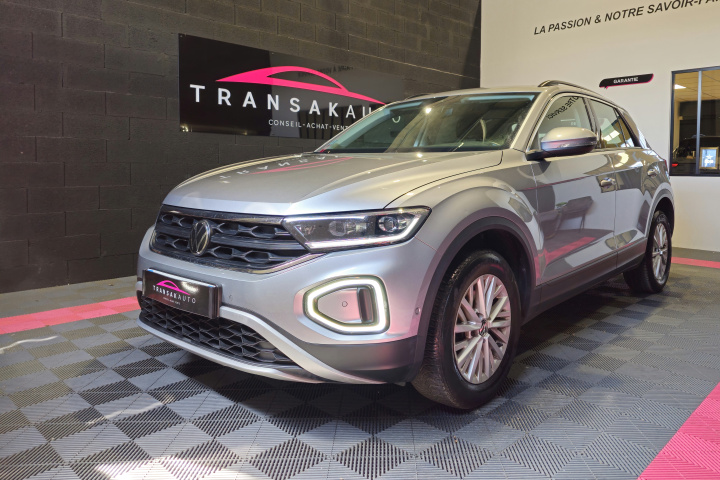 VOLKSWAGEN T-ROC
