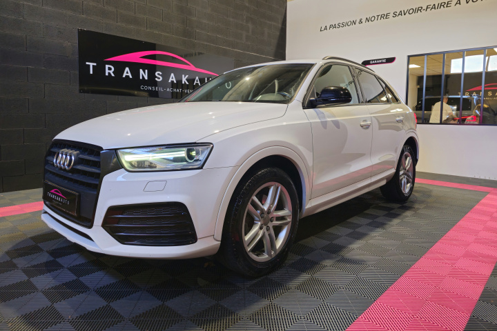 AUDI Q3