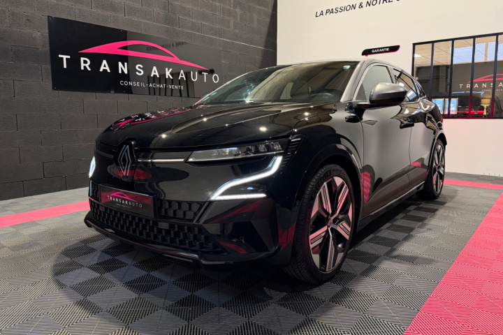 RENAULT MEGANE E-TECH