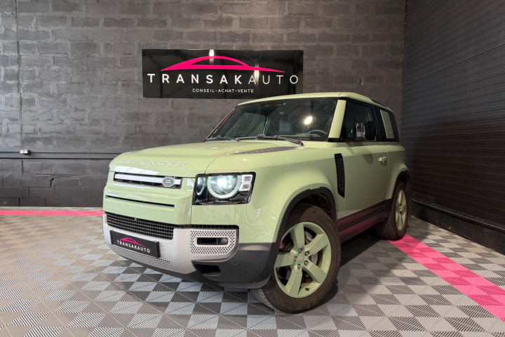 LAND ROVER DEFENDER