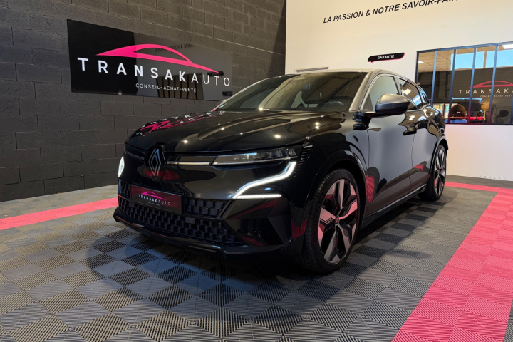 RENAULT MEGANE E-TECH