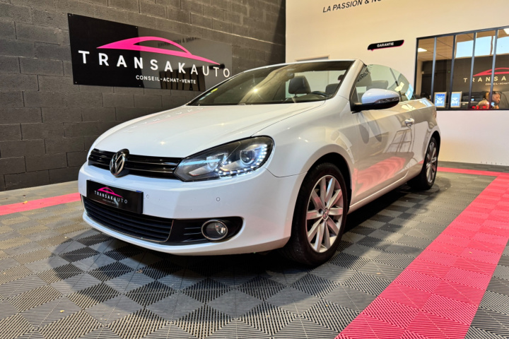 VOLKSWAGEN GOLF CABRIOLET