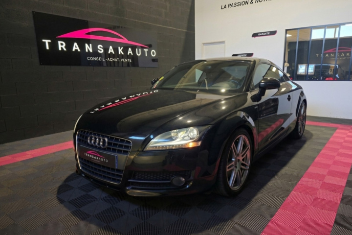 AUDI TT COUPE
