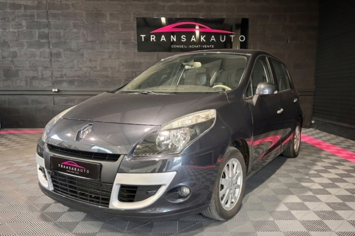 RENAULT GRAND SCENIC III
