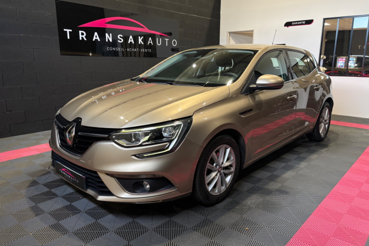 RENAULT MEGANE IV BERLINE