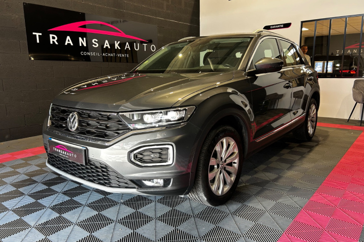 VOLKSWAGEN T-ROC