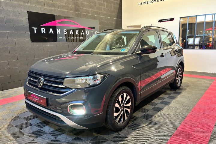VOLKSWAGEN T-CROSS